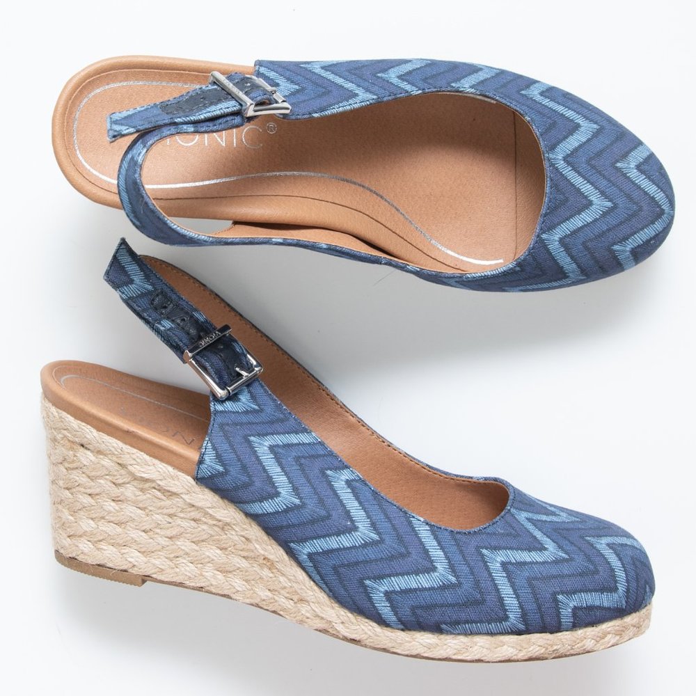 Vionic Cora Lina Chevron Wedge Espadrille Slingback Shoes Blue Tan Size 7